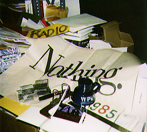 RADIO NOTHING 985